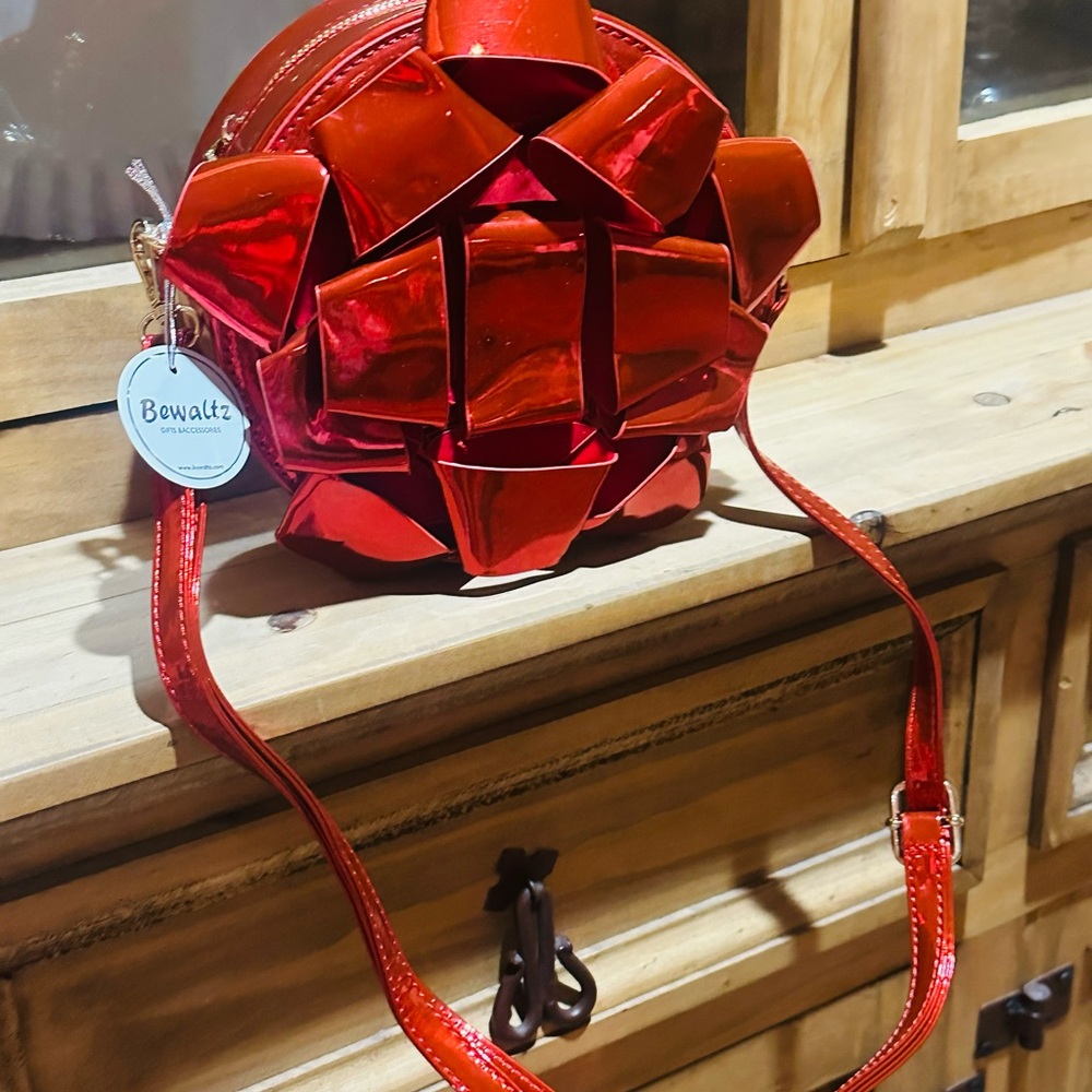 Bewaltz Glitz Red Bow Crossbody Bag